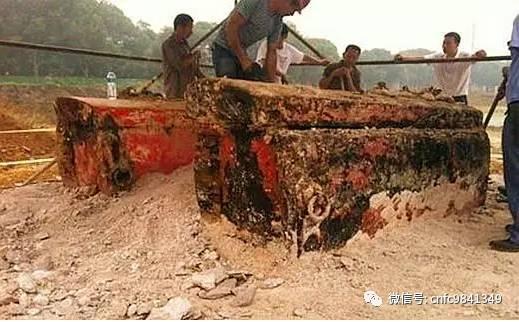 前妻送了我一副镀金棺材,一段离奇情感的见证  第2张